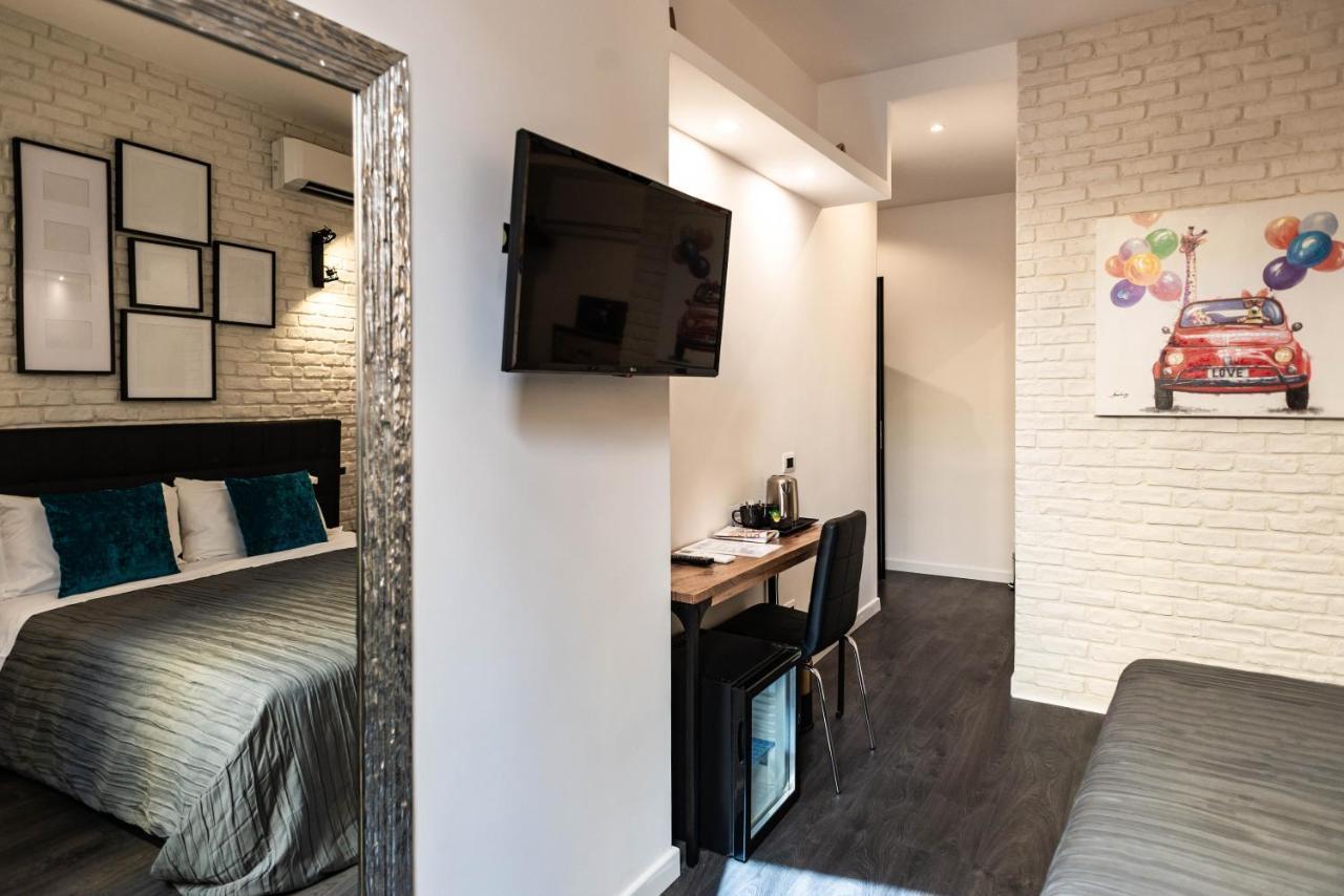 Trevi & Pantheon Design Rooms Roma Dış mekan fotoğraf